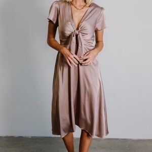 NWT Baltic Born Womens Small Satin Dress Champagne Shimmery Wedding Cocktail New